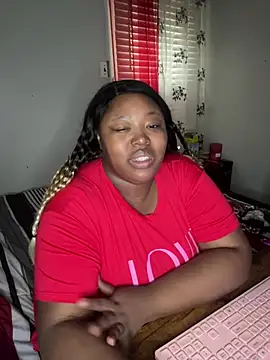 Chocolatebunnyxx96 online show from March 11, 2026, 4:35 pm