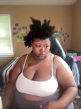 Snapshot of Chocolatebunnyxx96 chatting on May 9, 2026, 1:27 pm Chocolatebunnyxx96 online show from May 9, 2026, 1:27 pm