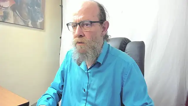 Snapshot of Uncle_Hottie chatting on February 14, 2026, 8:16 pm Uncle Hottie online show from February 14, 2026, 8:16 pm