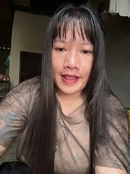 Snapshot of Suni-ii chatting on May 20, 2026, 11:05 am Suni-ii online show from May 20, 2026, 11:05 am
