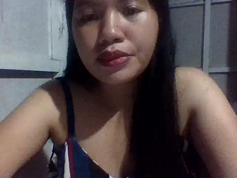 Snapshot of sweetprinces08 chatting on February 18, 2026, 5:31 pm sweetprinces08 online show from February 18, 2026, 5:31 pm