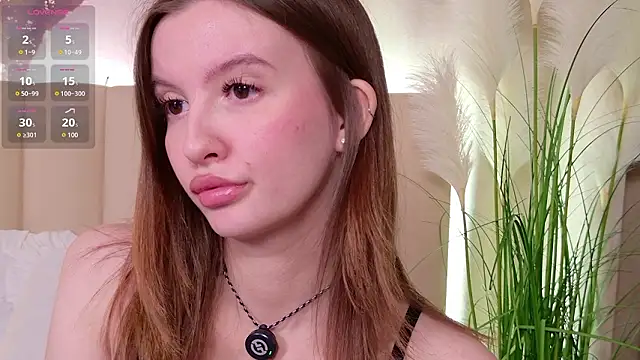 Snapshot of Layla_Bloom chatting on January 31, 2026, 7:11 pm Layla Bloom online show from January 31, 2026, 7:11 pm