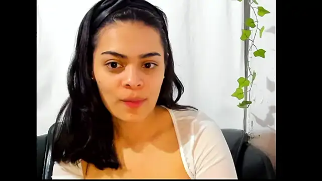 Antonella Gomez22 online show from May 1, 2026, 9:03 am