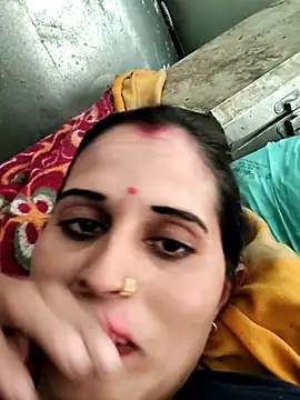 Bhavna8080 online show from May 16, 2026, 1:13 am