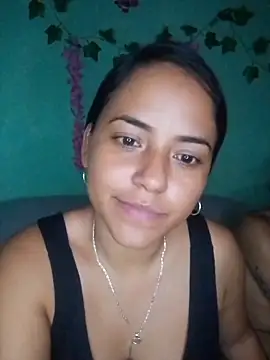 Snapshot of Maliha_21 chatting on February 6, 2026, 2:05 am Maliha 21 online show from February 6, 2026, 2:05 am