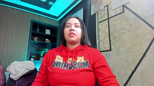 ThaliaBrookss  online show from February 23, 2026, 5:05 am