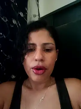 Lyra XOX online show from January 6, 2026, 11:25 am