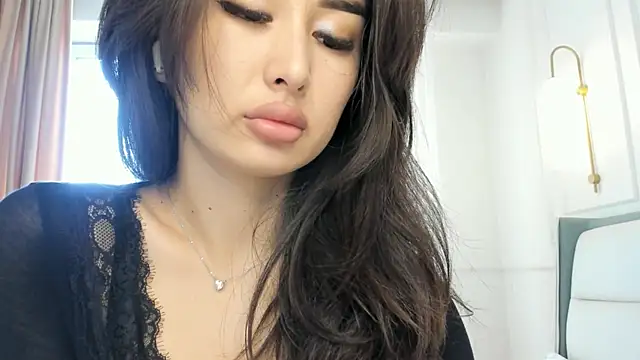 SayokoMia S online show from April 18, 2026, 9:57 am