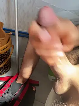 pitsho51 online show from April 14, 2026, 1:39 pm