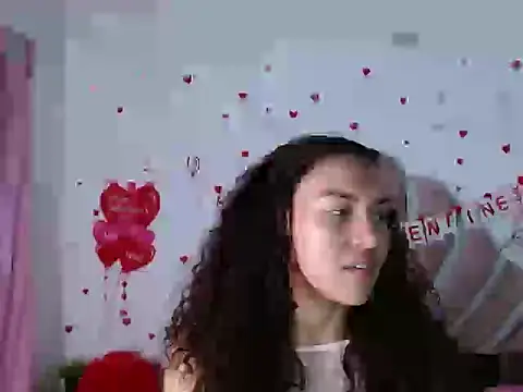 Naya  fox723 online show from February 15, 2026, 7:10 pm