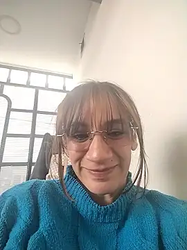 Snapshot of AvaStonee chatting on January 10, 2026, 4:42 pm AvaStonee online show from January 10, 2026, 4:42 pm