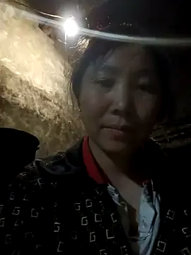 vesla-2k online show from March 13, 2026, 1:29 pm