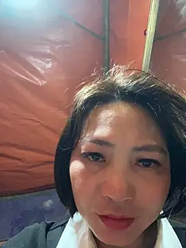 Some-03 online show from February 12, 2026, 11:33 pm