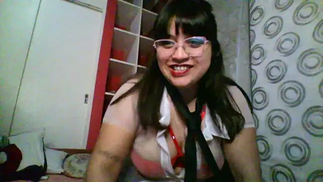 Snapshot of dulce_marrr chatting on May 17, 2026, 6:00 am dulce marrr online show from May 17, 2026, 6:00 am