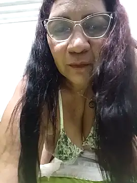 Sammylatinaxxx online show from April 3, 2026, 5:16 am