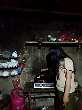 vanvan005 online show from January 16, 2026, 11:09 pm