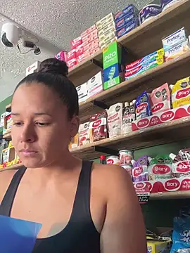 lannabellx online show from February 11, 2026, 7:08 pm