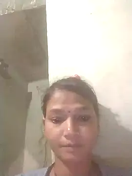 Miss  soniya106 online show from May 26, 2026, 6:37 pm