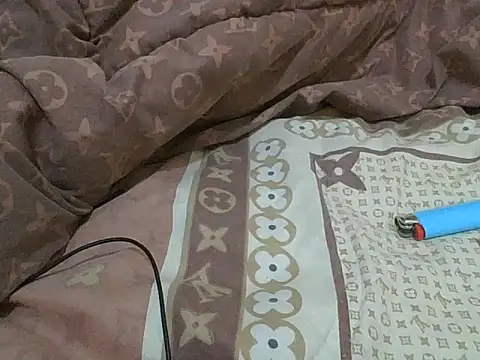 Snapshot of lebogangkat chatting on January 10, 2026, 9:30 pm lebogangkat online show from January 10, 2026, 9:30 pm