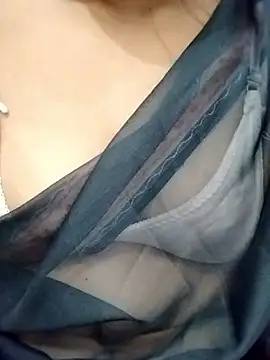 Hotmodel1234 online show from January 9, 2026, 9:01 am