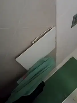 Snapshot of ger211 chatting on February 16, 2026, 6:04 pm ger211 online show from February 16, 2026, 6:04 pm