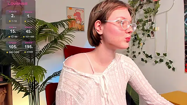 Pinky One online show from January 12, 2026, 9:42 pm