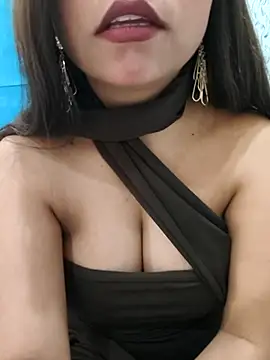 Snapshot of Hot_Twinkle chatting on February 11, 2026, 7:02 am Hot Twinkle online show from February 11, 2026, 7:02 am