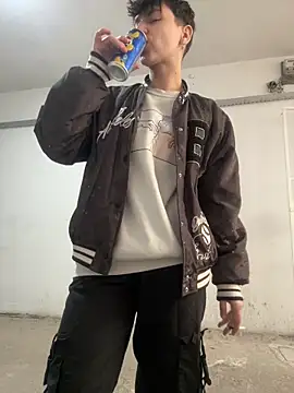 ravenryx online show from March 28, 2026, 2:16 pm