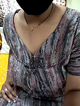 Snapshot of Ammu14399 chatting on July 15, 2026, 9:25 am Ammu14399 online show from July 15, 2026, 9:25 am