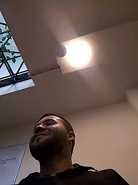 Snapshot of AndyKnoxx chatting on February 21, 2026, 7:37 pm AndyKnoxx online show from February 21, 2026, 7:37 pm