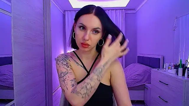 Snapshot of Pure_temptation_J chatting on February 1, 2026, 5:33 pm Pure temptation J online show from February 1, 2026, 5:33 pm