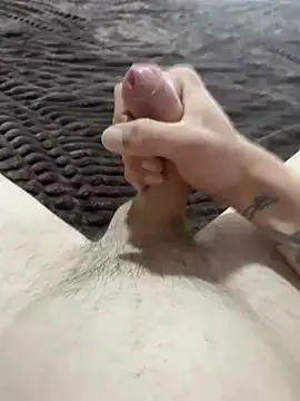 chrisst32 online show from March 11, 2026, 10:54 am