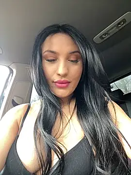 Snapshot of Marialove221 chatting on February 26, 2026, 1:32 pm Marialove221 online show from February 26, 2026, 1:32 pm