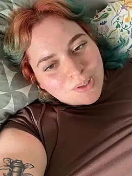YourPrettyHazel online show from July 25, 2026, 4:15 pm