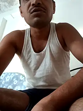 HotteboyShubh online show from February 21, 2026, 4:24 am