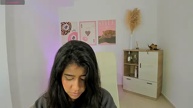 Sussan Monroe online show from February 22, 2026, 10:03 am