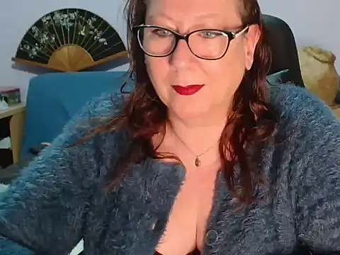 xmyriamx online show from March 8, 2026, 9:24 am