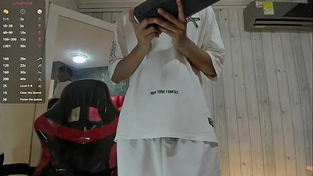  erick j online show from March 31, 2026, 8:09 pm