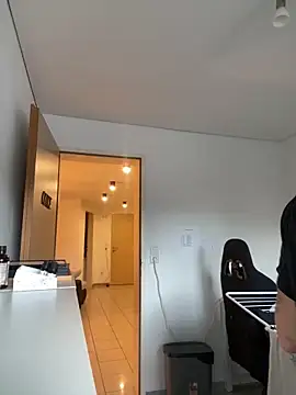 Fitlover1994 online show from February 6, 2026, 2:53 pm