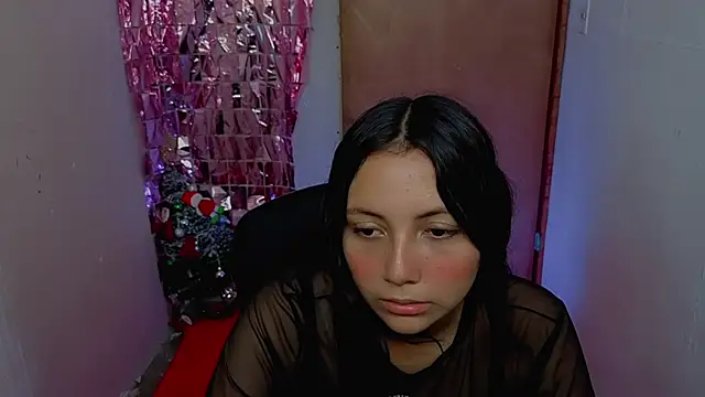 Snapshot of Julieta_26_ chatting on January 8, 2026, 1:57 pm Julieta 26 online show from January 8, 2026, 1:57 pm