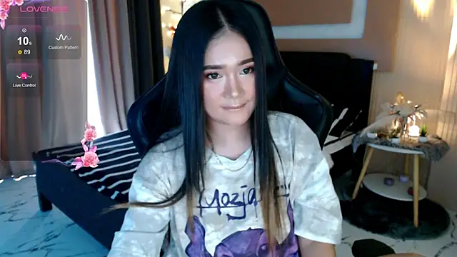 simplykhate online show from May 16, 2026, 2:41 am