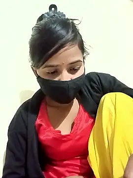 Rennu0082 online show from January 7, 2026, 4:53 pm