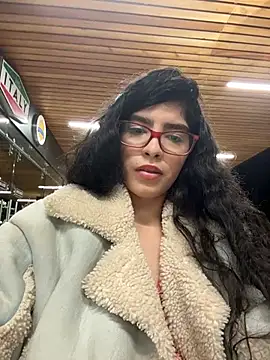 dani bela online show from February 3, 2026, 2:53 am