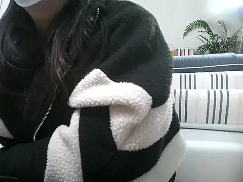 gml050226 online show from January 11, 2026, 3:28 pm