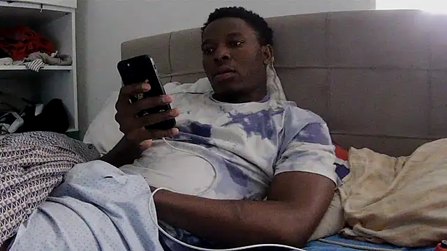 Bigchocco online show from April 13, 2026, 3:50 pm