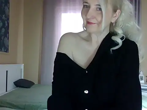 Snapshot of MELISSALive chatting on February 11, 2026, 9:47 am MELISSALive online show from February 11, 2026, 9:47 am