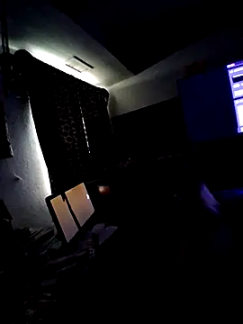Snapshot of Silencio26 chatting on June 24, 2026, 12:59 pm Silencio26 online show from June 24, 2026, 12:59 pm