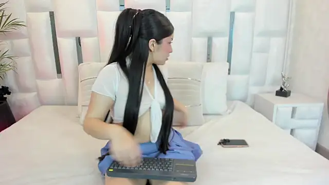 im miadoll online show from January 16, 2026, 8:24 pm