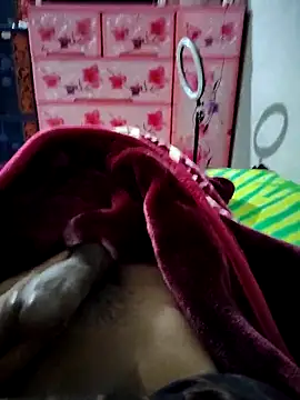 Snapshot of RAKIB5676 chatting on February 6, 2026, 1:32 am RAKIB5676 online show from February 6, 2026, 1:32 am