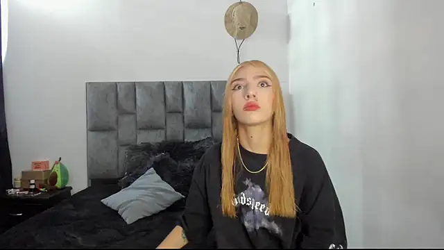 emily pons online show from January 9, 2026, 3:04 pm